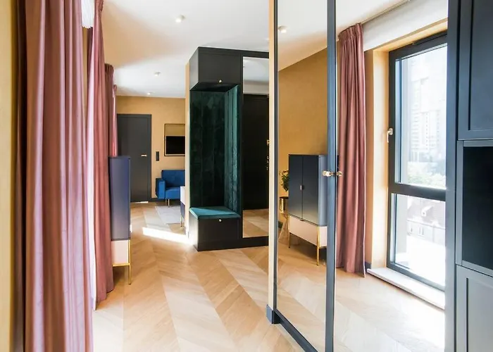 Luksusowy Penthouse Z Jacuzzi I Widokiem Na Morze