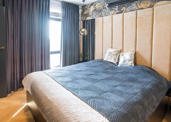 Luksusowy Penthouse Z Jacuzzi I Widokiem Na Morze