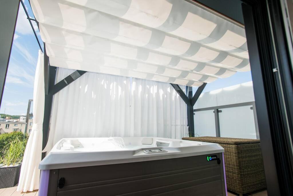 Luksusowy Penthouse Z Jacuzzi I Widokiem Na Morze Leilighet Gdynia